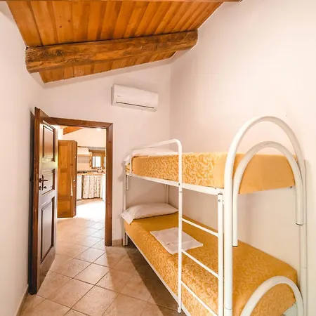 Agriturismo Vittoria Farm stay Guardavalle
