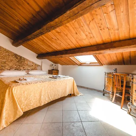 Agriturismo Vittoria Farm stay