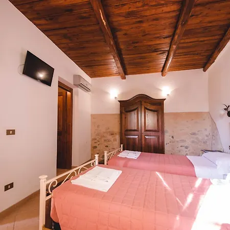 Agriturismo Vittoria Farm stay