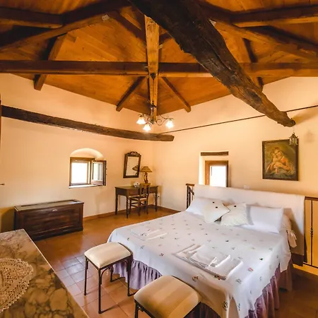 Agriturismo Vittoria Farm stay