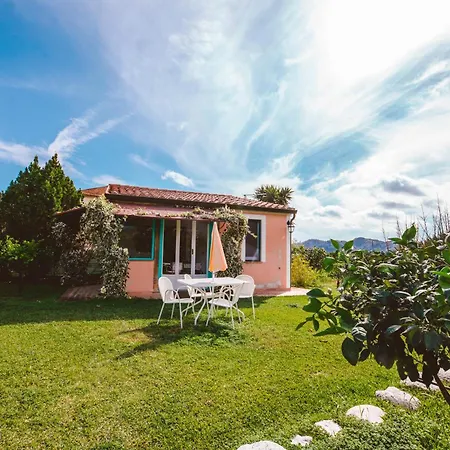 Agriturismo Vittoria Farm stay
