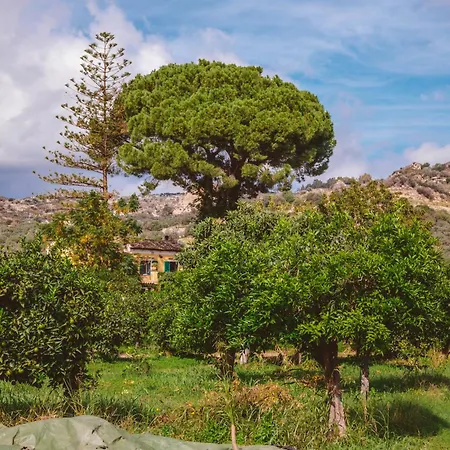 Vittoria Alloggio per agriturismo *