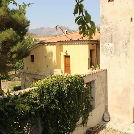 Vittoria Guardavalle